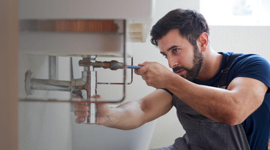 Professional water heater installation services in Winnebago, NE